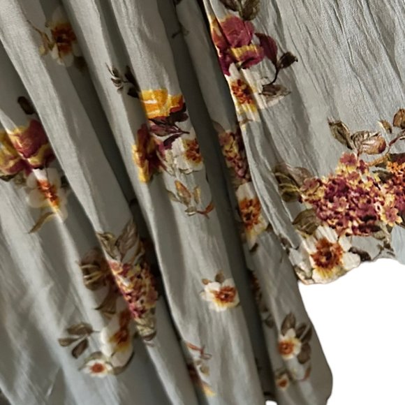 Altar'd State Boho Babydoll Floral Bell Sleeves Mini Dress Medium‎ - Picture 5 of 5